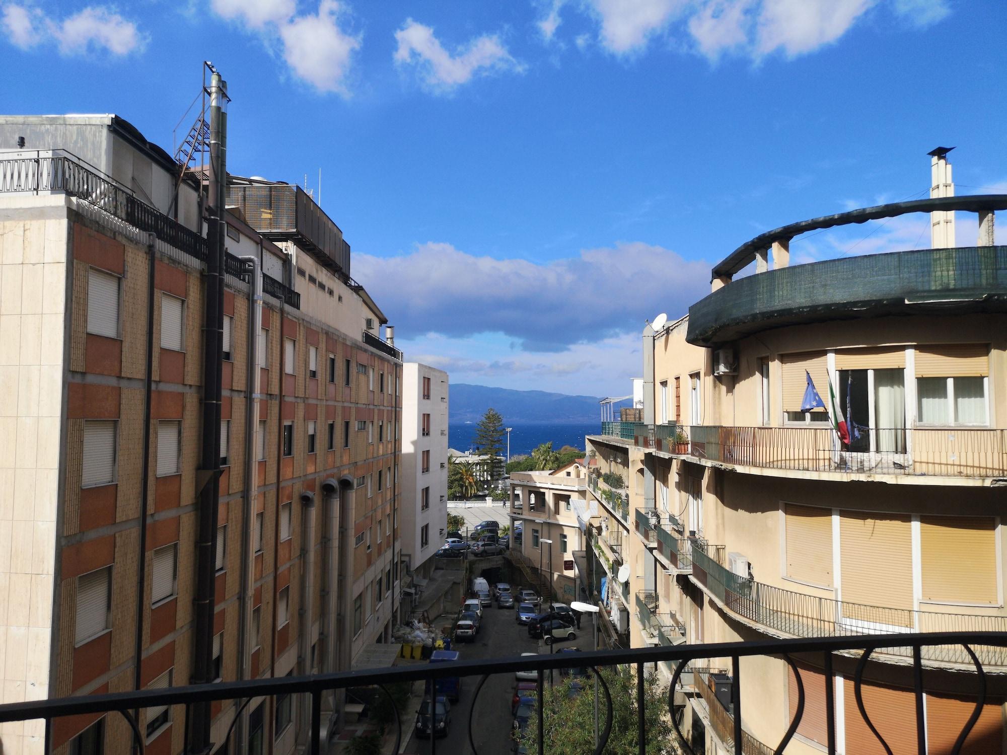 Hotel Palace Masoanri'S Reggio Calabria Exterior photo