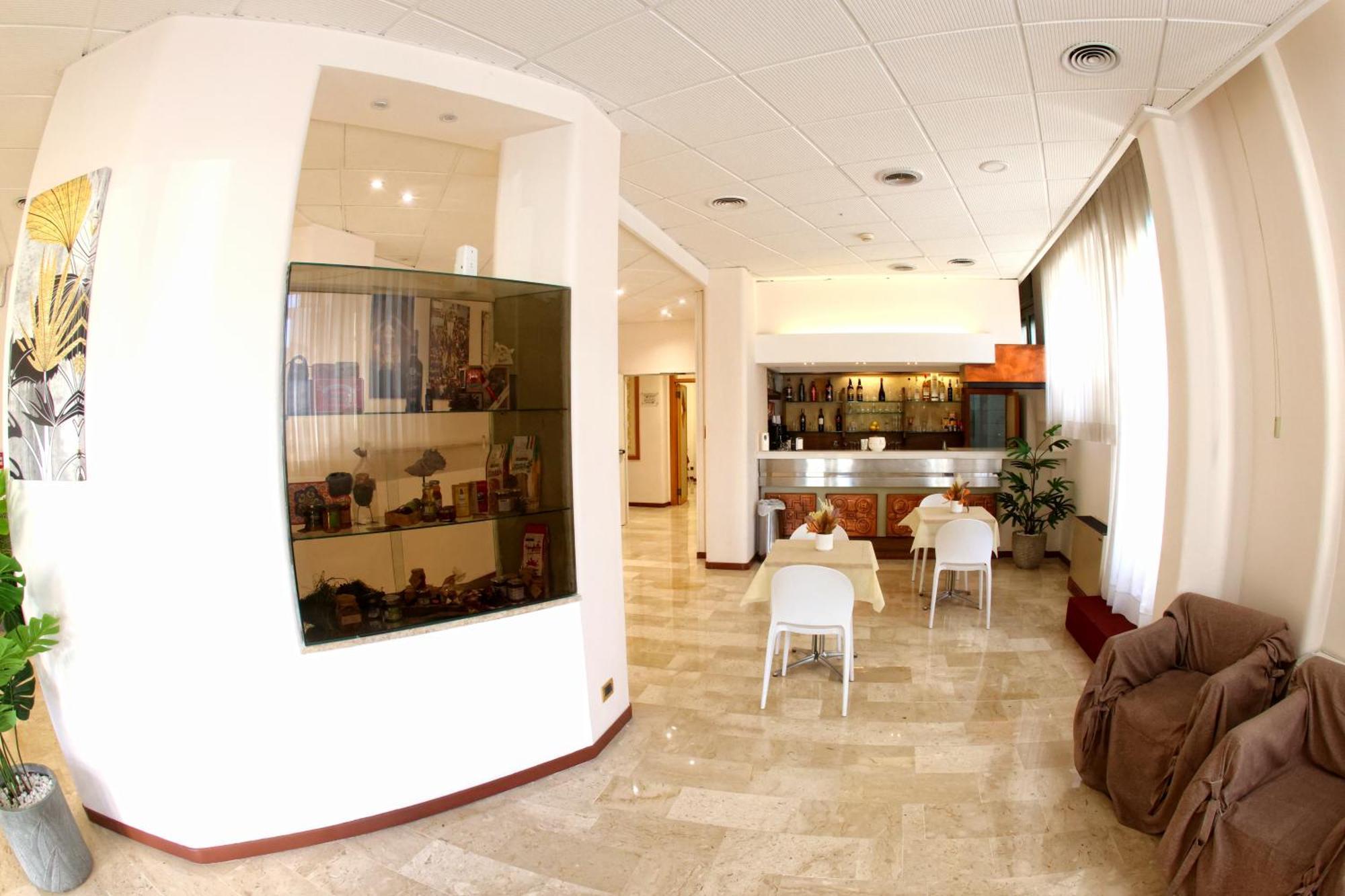 Hotel Palace Masoanri'S Reggio Calabria Exterior photo